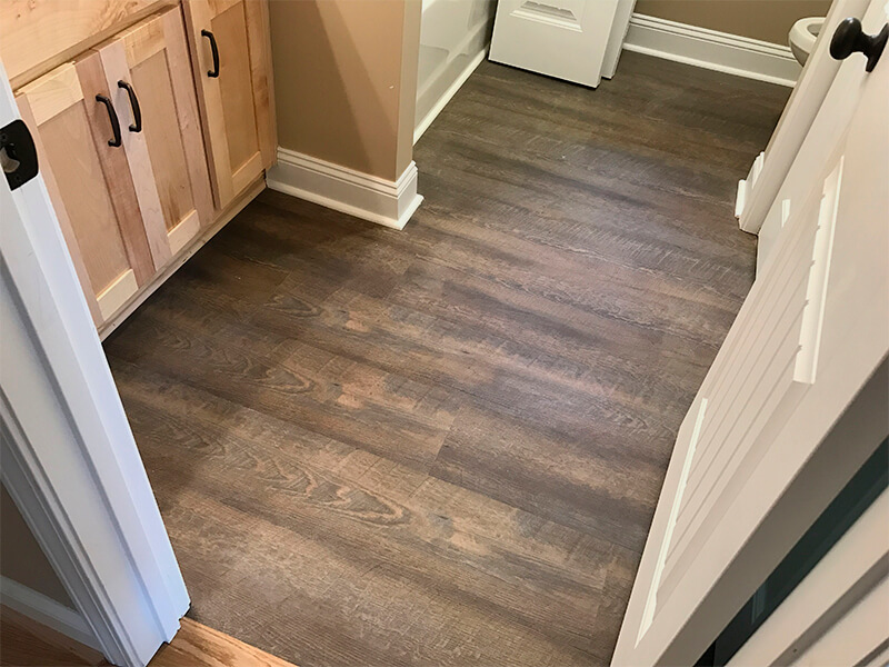 Vinyl flooring installation in coridor